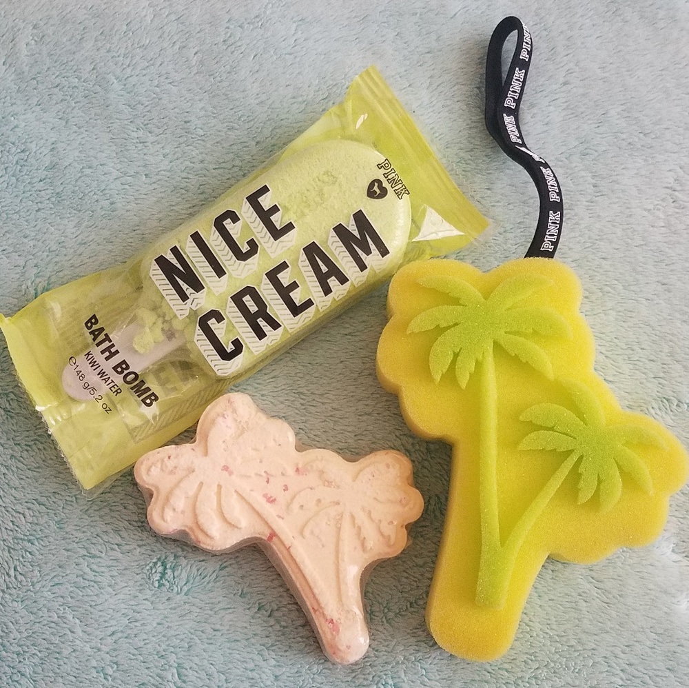 PINK Bath Accessory Gift Set Tropical